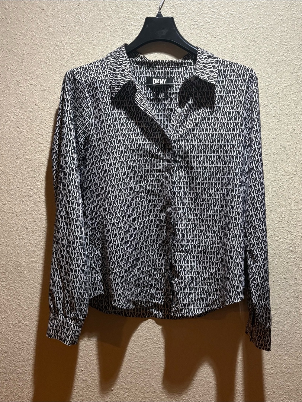 DKNY Black & White Logo-Print Button-Down Shirt